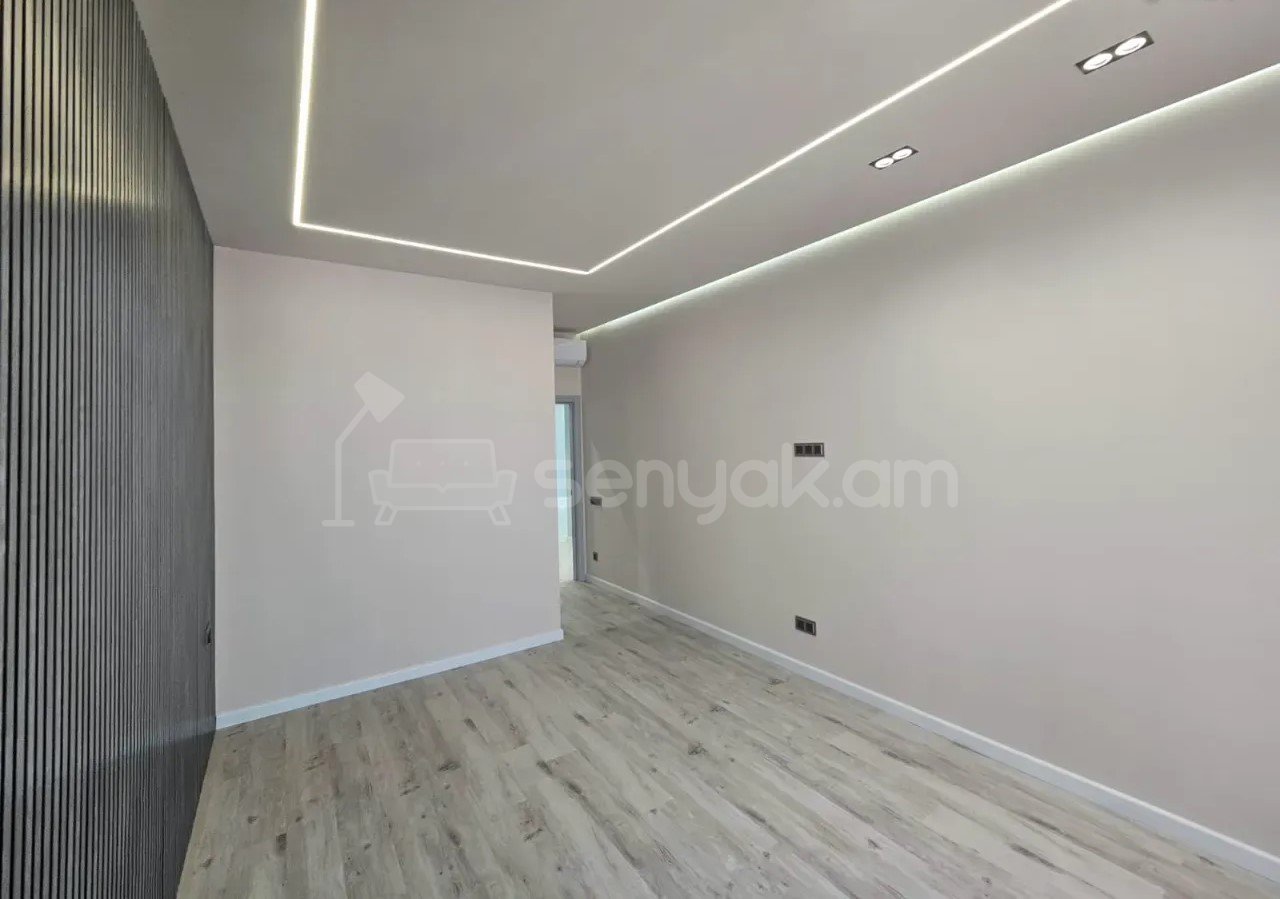 3 Սենյականոց Բնակարան Նորակառույցում, 90քմ, 13/13 հարկ, Կապիտալ Վերանորոգված