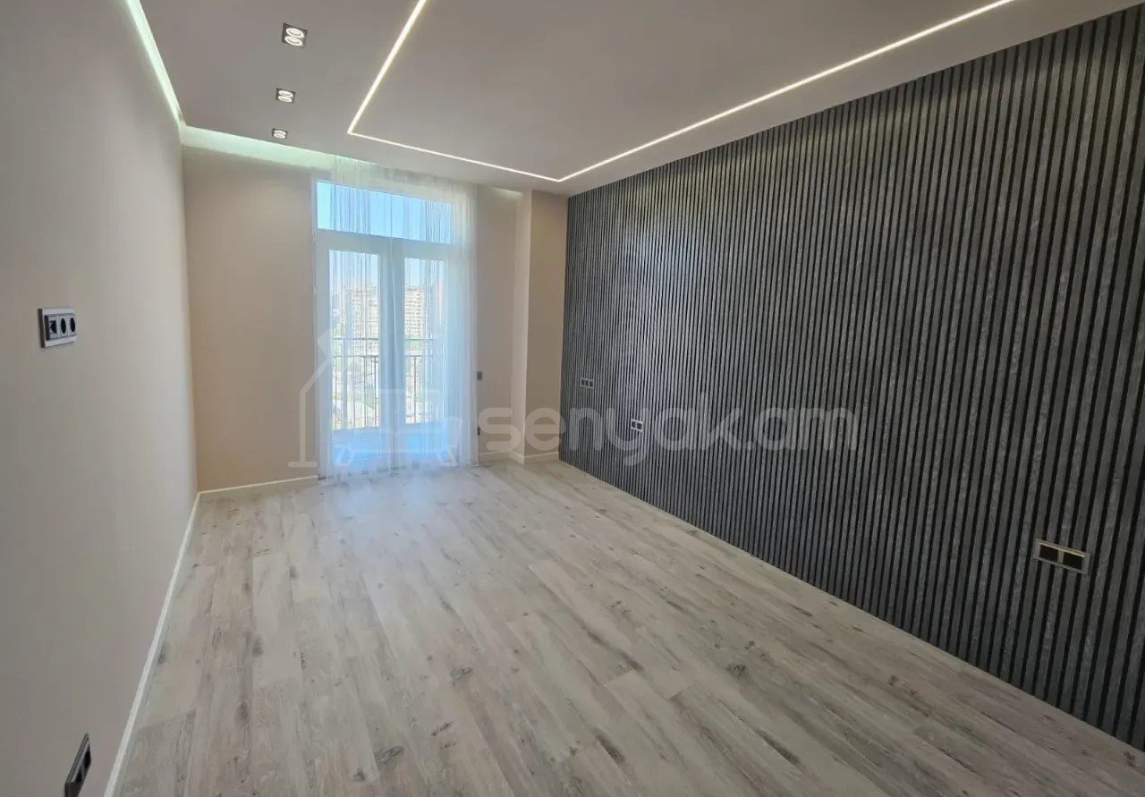 3 Սենյականոց Բնակարան Նորակառույցում, 90քմ, 13/13 հարկ, Կապիտալ Վերանորոգված