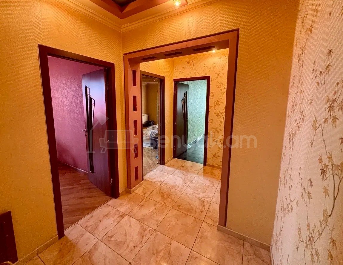 3 Սենյականոց Բնակարան, 100քմ, 8/11 հարկ, Կապիտալ Վերանորոգված