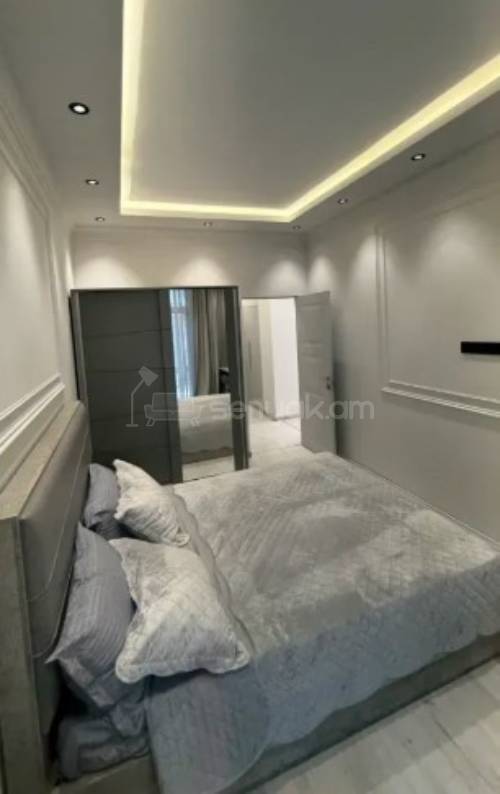 2 Սենյականոց Բնակարան, 63քմ, 11/16 հարկ, Կապիտալ Վերանորոգված, Կահավորված, Արևկող