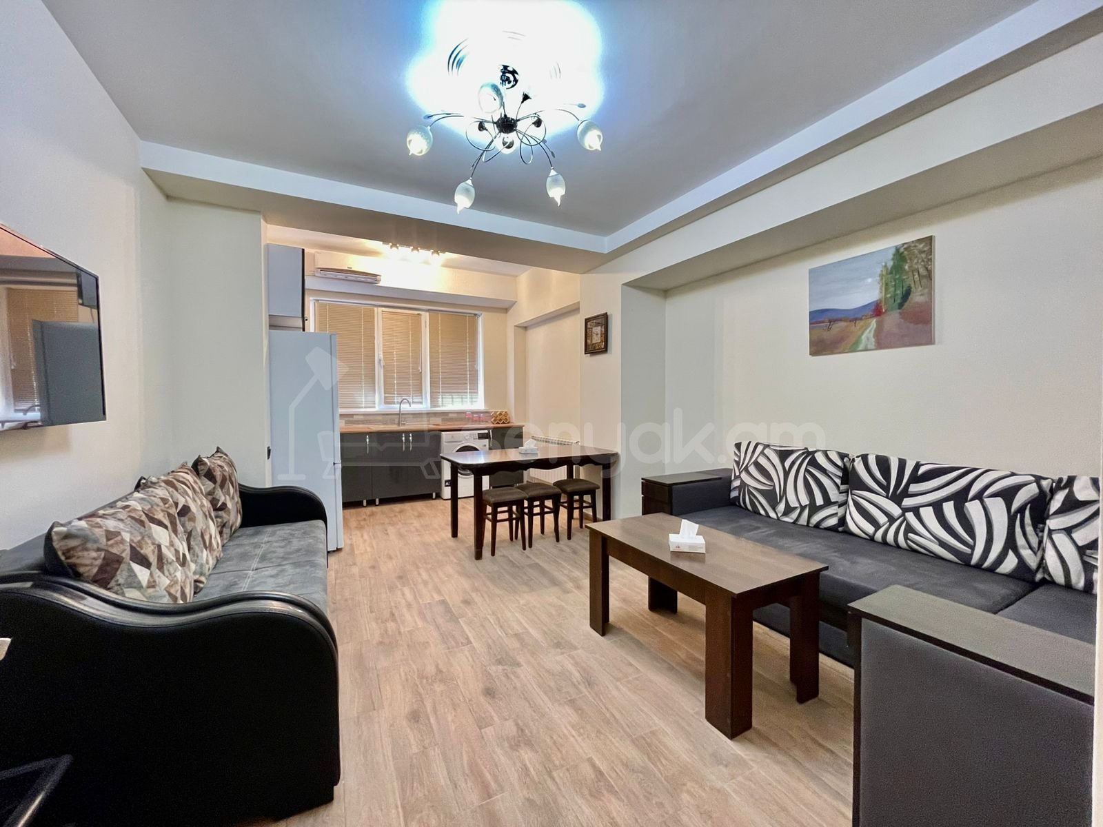 3 Սենյականոց Բնակարան, 70քմ, 1/10 հարկ, Կապիտալ Վերանորոգված