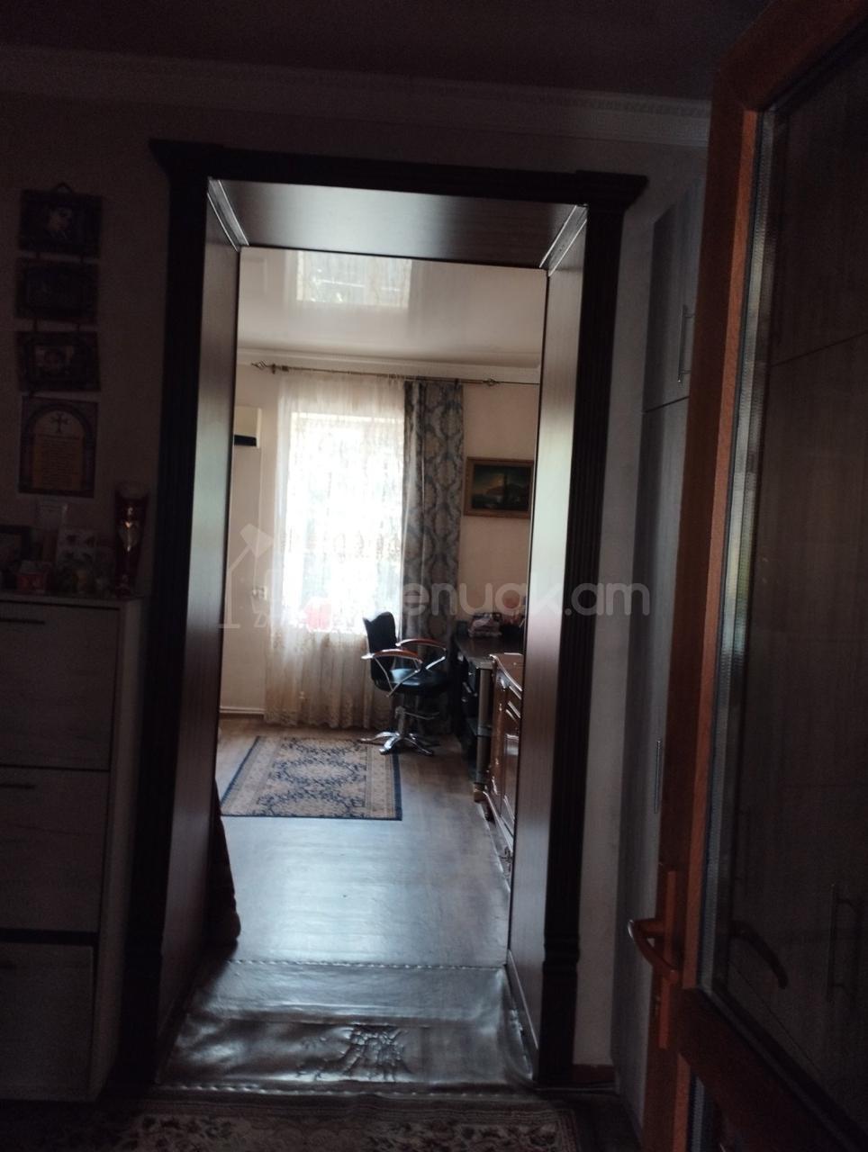 3 Սենյականոց Սեփական Տուն, 75քմ, Կապիտալ Վերանորոգված, Կահավորված