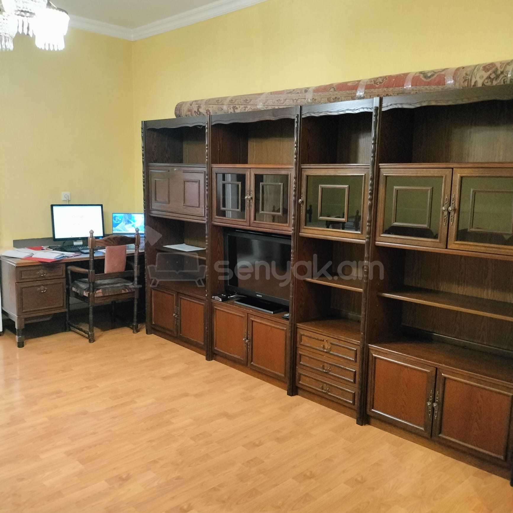 2 Սենյականոց Բնակարան Քարե Շենքում, 70քմ, 2/5 հարկ, Կապիտալ Վերանորոգված, Կահավորված, Արևկող
