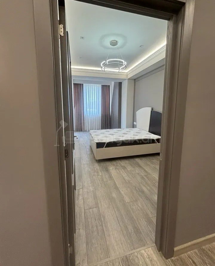 2 Սենյականոց Բնակարան Քարե Շենքում, 55քմ, 4/4 հարկ, Կապիտալ Վերանորոգված