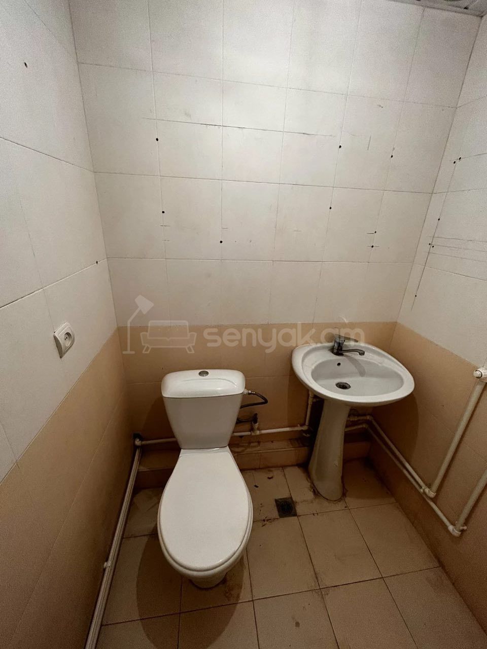 3 Սենյականոց Բնակարան, 75քմ, 2/9 հարկ, Նորմալ Վիճակում, Կահավորված