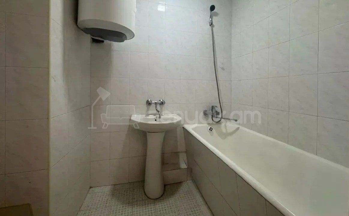 3 Սենյականոց Բնակարան, 80քմ, 15/16 հարկ, Կապիտալ Վերանորոգված