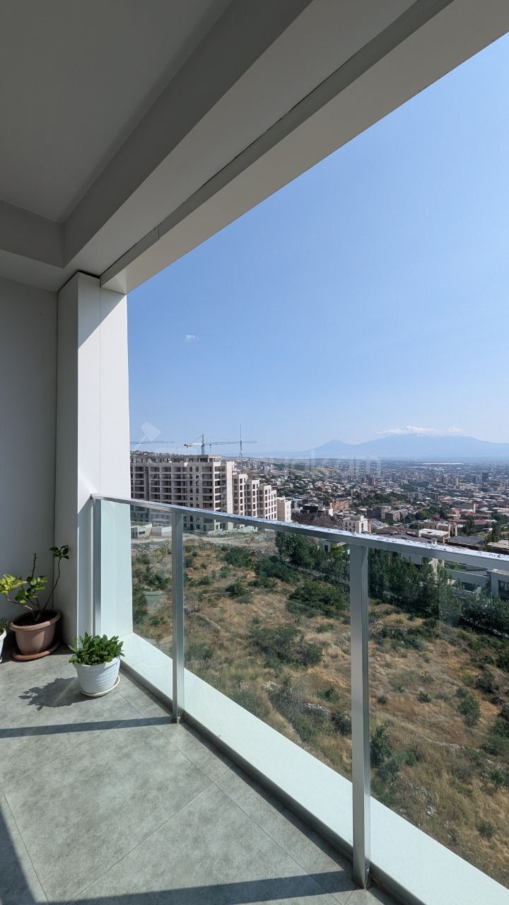 3 Սենյականոց Բնակարան Նորակառույցում, 106քմ, 9/16 հարկ, Դիզայներական Վերանորոգված