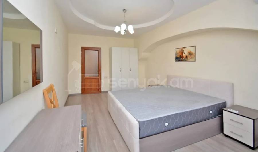 3 Սենյականոց Բնակարան, 75քմ, 9/9 հարկ, Կապիտալ Վերանորոգված, Կահավորված, Արևկող
