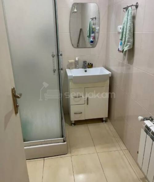 4 Սենյականոց Բնակարան, 120քմ, 8/9 հարկ, Կապիտալ Վերանորոգված, Կահավորված, Արևկող