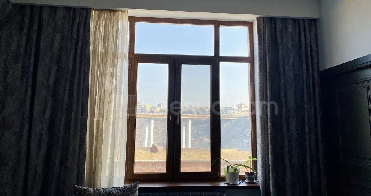 3 Սենյականոց Բնակարան Նորակառույցում, 72քմ, 1/12 հարկ, Կապիտալ Վերանորոգված