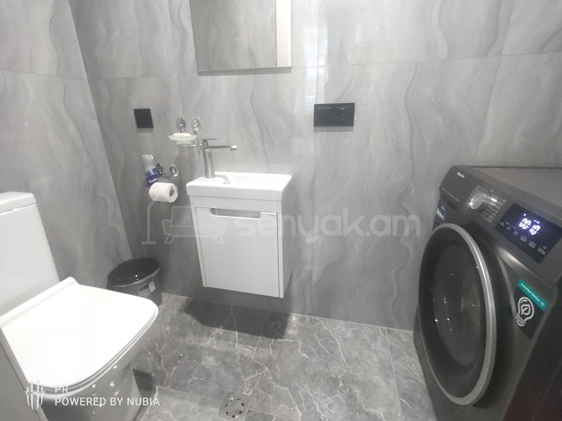 3 Սենյականոց Բնակարան, 60քմ, 1/3 հարկ, Դիզայներական Վերանորոգված