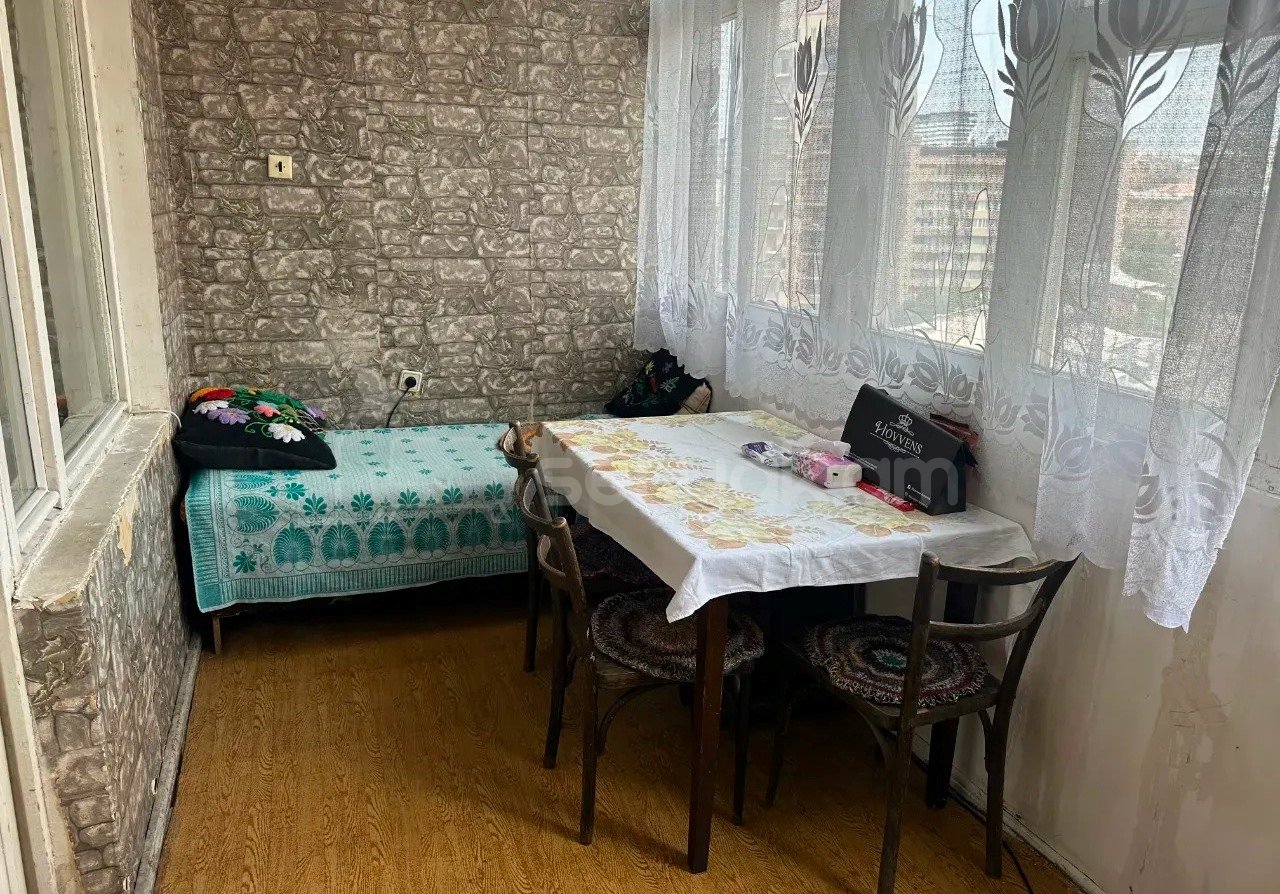 2 Սենյականոց Բնակարան, 65քմ, 6/9 հարկ, Պետական Վիճակում