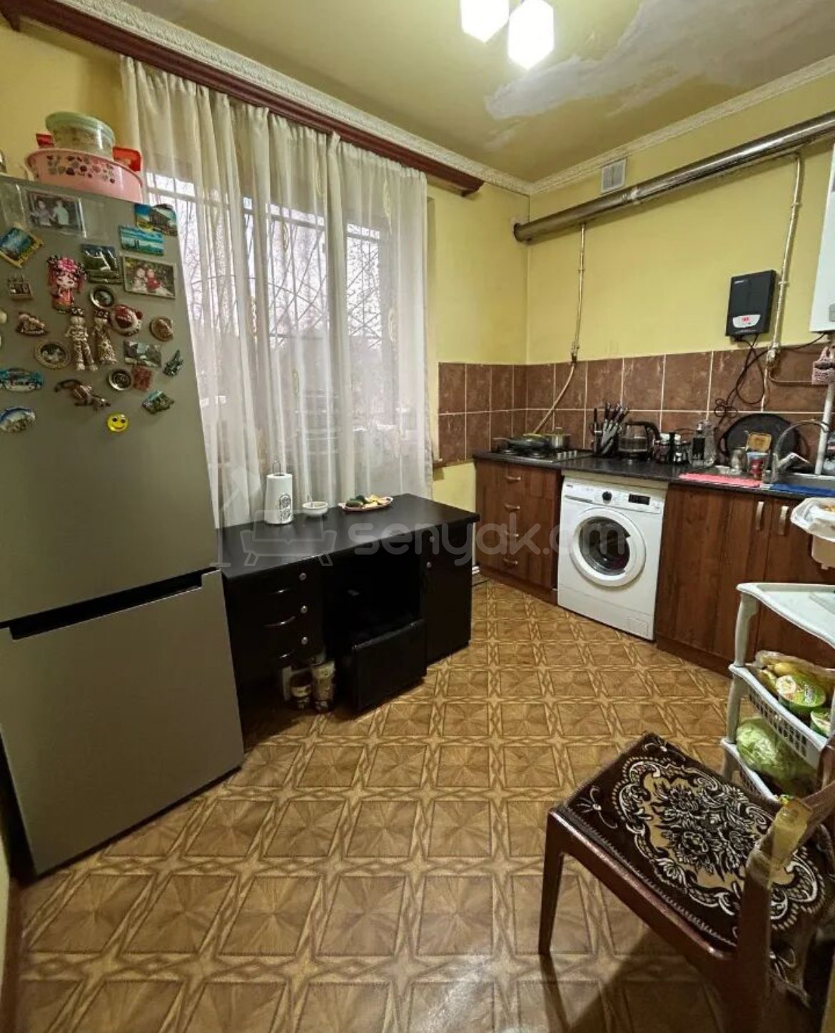 3 Սենյականոց Բնակարան Քարե Շենքում, 82քմ, 1/5 հարկ, Կոսմետիկ Վերանորոգված