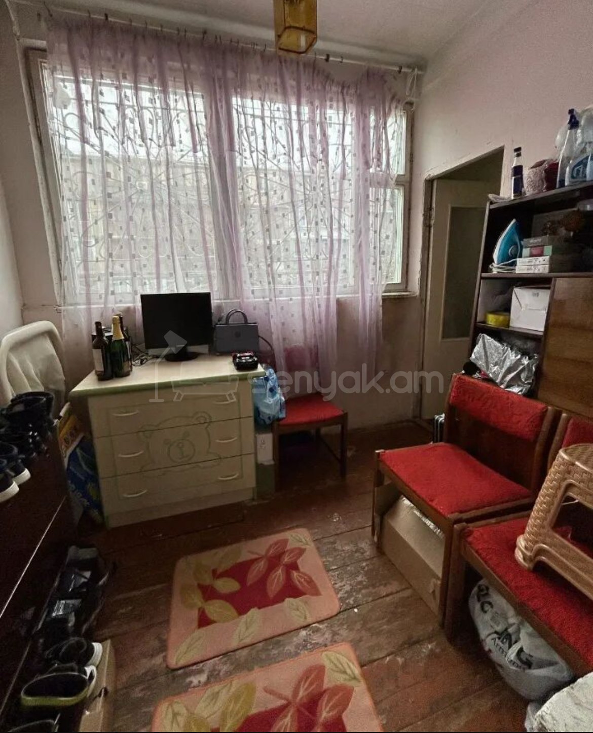 3 Սենյականոց Բնակարան Քարե Շենքում, 82քմ, 1/5 հարկ, Կոսմետիկ Վերանորոգված