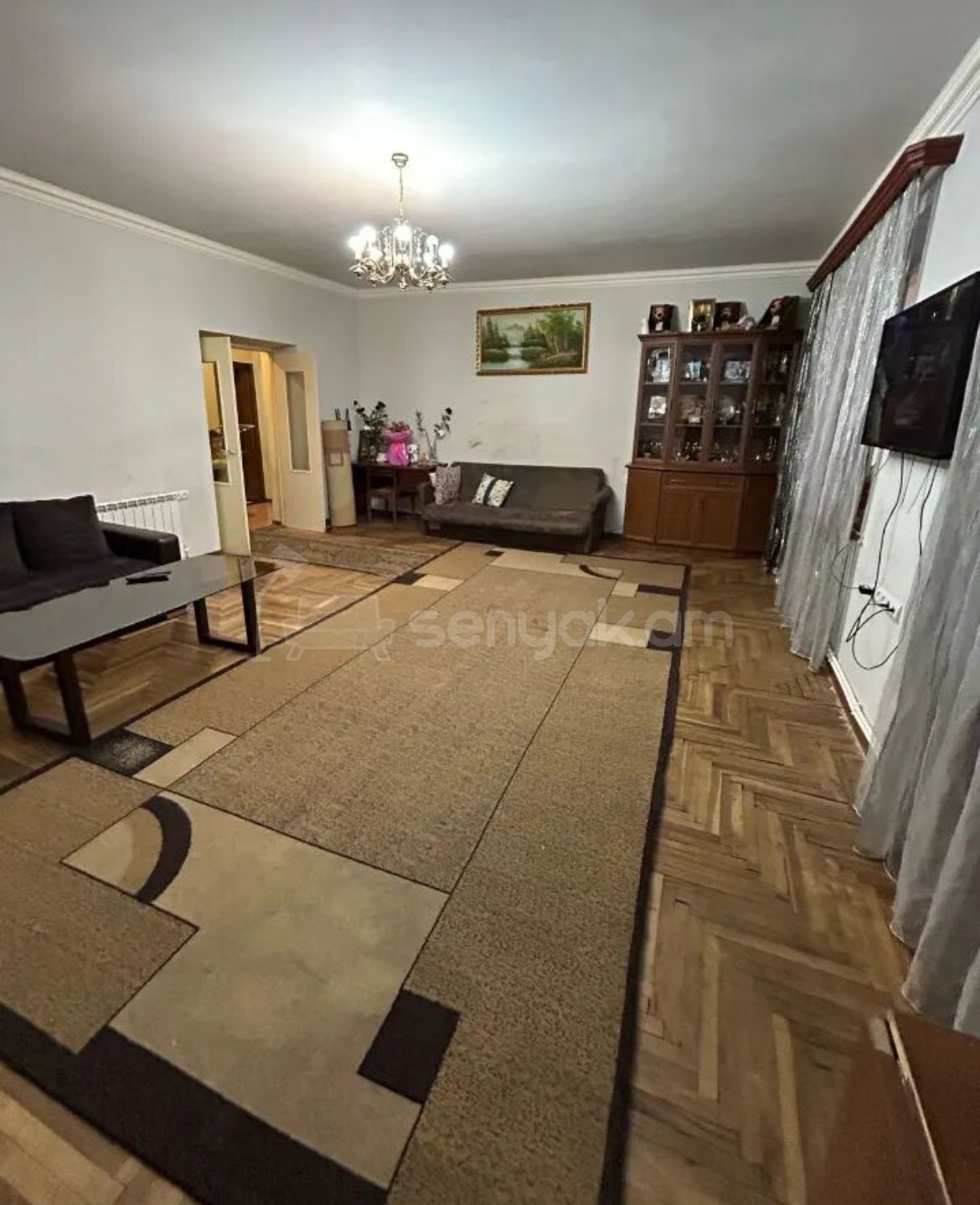 3 Սենյականոց Բնակարան Քարե Շենքում, 82քմ, 1/5 հարկ, Կոսմետիկ Վերանորոգված