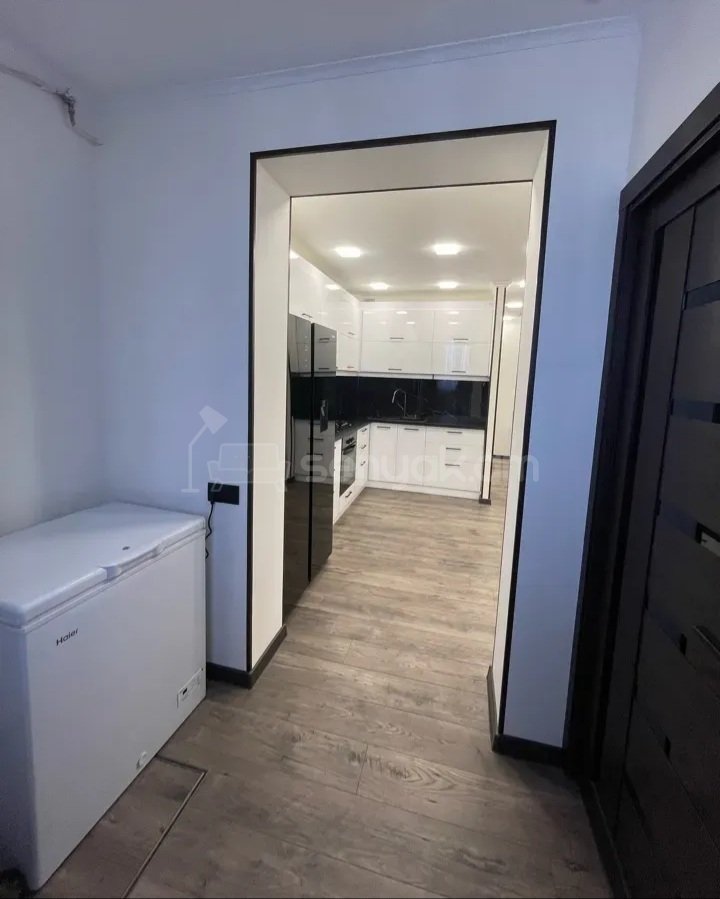 3 Սենյականոց Բնակարան, 70քմ, 1/9 հարկ, Դիզայներական Վերանորոգված