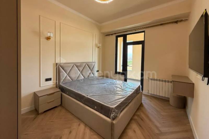 3 Սենյականոց Բնակարան Նորակառույցում, 80քմ, 6/14 հարկ, Կապիտալ Վերանորոգված, Կահավորված, Արևկող