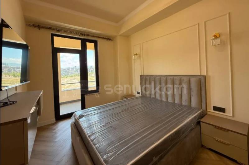 3 Սենյականոց Բնակարան Նորակառույցում, 80քմ, 6/14 հարկ, Կապիտալ Վերանորոգված, Կահավորված, Արևկող