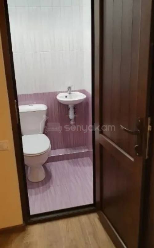 2 Սենյականոց Բնակարան, 55քմ, 2/9 հարկ, Կապիտալ Վերանորոգված, Կահավորված, Արևկող