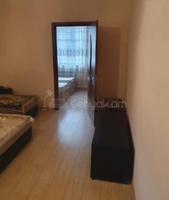 2 Սենյականոց Բնակարան, 55քմ, 2/9 հարկ, Կապիտալ Վերանորոգված, Կահավորված, Արևկող