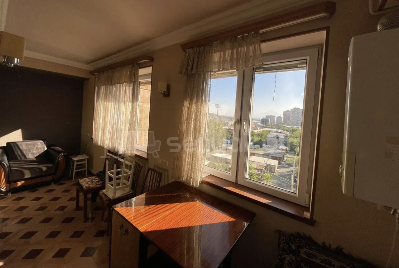 2 Սենյականոց Բնակարան, 58քմ, 4/9 հարկ, Կապիտալ Վերանորոգված, Կահավորված, Արևկող