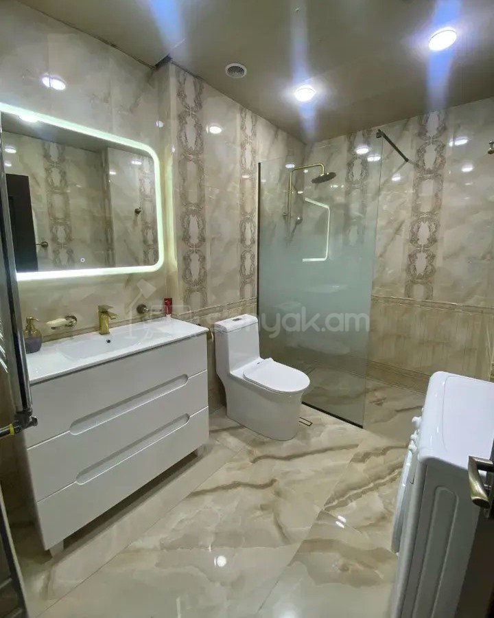 2 Սենյականոց Բնակարան Նորակառույցում, 56քմ, 3/14 հարկ, Կապիտալ Վերանորոգված