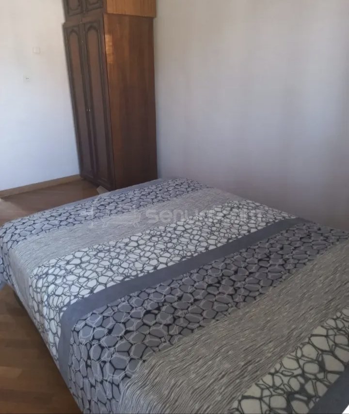 2 Սենյականոց Բնակարան Քարե Շենքում, 45քմ, 1/5 հարկ, Կապիտալ Վերանորոգված, Կահավորված, Արևկող