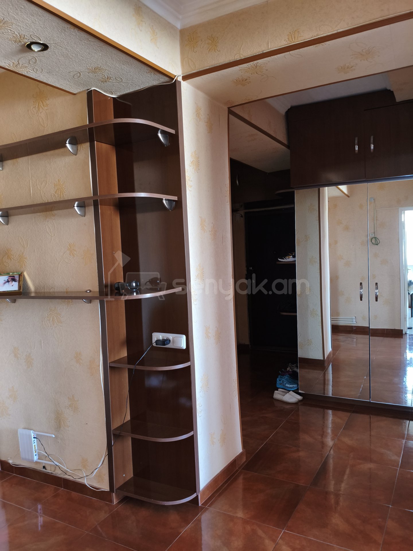 3 Սենյականոց Բնակարան, 67քմ, 5/9 հարկ, Կապիտալ Վերանորոգված, Կահավորված, Արևկող