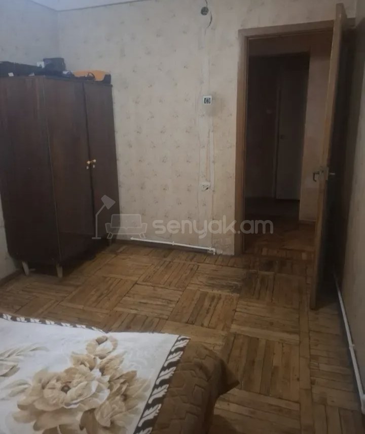3 Սենյականոց Բնակարան, 72քմ, 4/9 հարկ, Նորմալ Վիճակում, Կահավորված, Արևկող