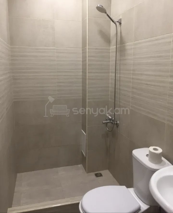 2 Սենյականոց Բնակարան Քարե Շենքում, 39քմ, 1/9 հարկ, Կապիտալ Վերանորոգված, Կահավորված, Արևկող