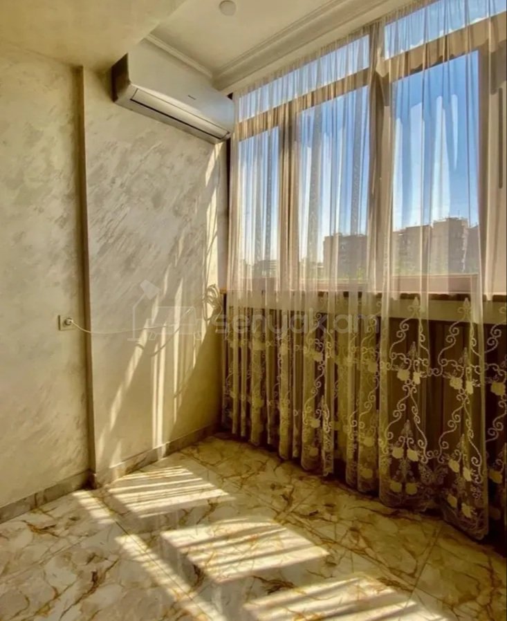 2 Սենյականոց Բնակարան Քարե Շենքում, 50քմ, 5/9 հարկ, Կապիտալ Վերանորոգված, Կահավորված, Արևկող