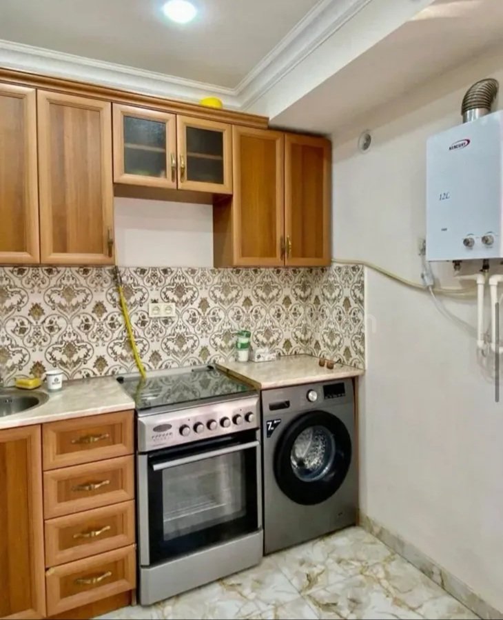2 Սենյականոց Բնակարան Քարե Շենքում, 50քմ, 5/9 հարկ, Կապիտալ Վերանորոգված, Կահավորված, Արևկող