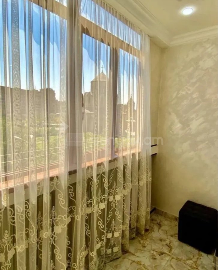 2 Սենյականոց Բնակարան Քարե Շենքում, 50քմ, 5/9 հարկ, Կապիտալ Վերանորոգված, Կահավորված, Արևկող