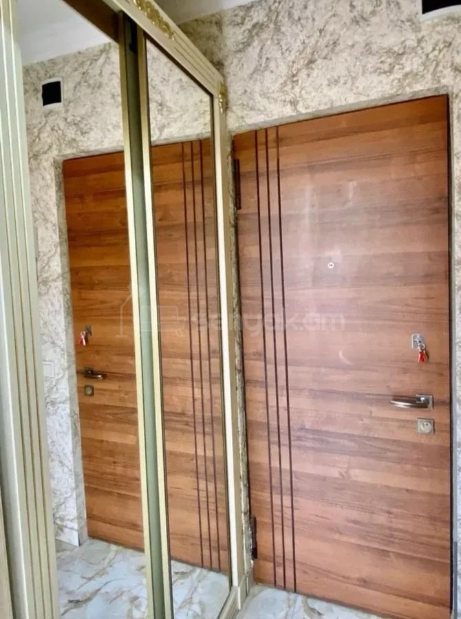 2 Սենյականոց Բնակարան Քարե Շենքում, 50քմ, 5/9 հարկ, Կապիտալ Վերանորոգված, Կահավորված, Արևկող