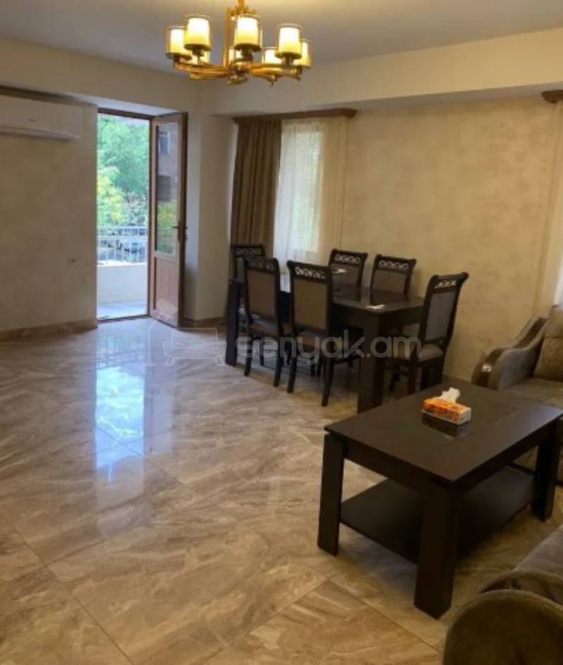 2 Սենյականոց Բնակարան Քարե Շենքում, 67քմ, 3/9 հարկ, Կապիտալ Վերանորոգված, Կահավորված, Արևկող