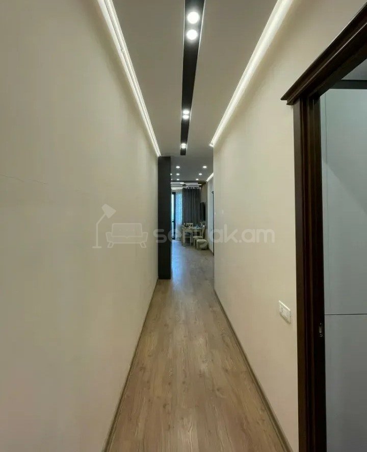 3 Սենյականոց Բնակարան, 78քմ, 15/16 հարկ, Կապիտալ Վերանորոգված, Կահավորված, Արևկող