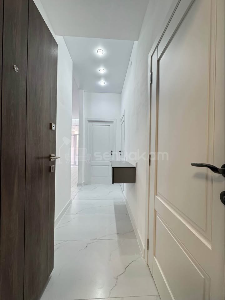 2 Սենյականոց Բնակարան Նորակառույցում, 55քմ, 2/15 հարկ, Կապիտալ Վերանորոգված