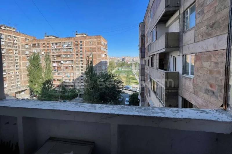 2 Սենյականոց Բնակարան, 63քմ, 6/9 հարկ, Կոսմետիկ Վերանորոգված, Կահավորված, Արևկող
