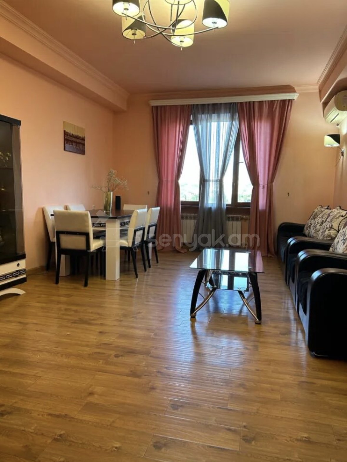 3 Սենյականոց Բնակարան Նորակառույցում, 120քմ, 2/9 հարկ, Կապիտալ Վերանորոգված