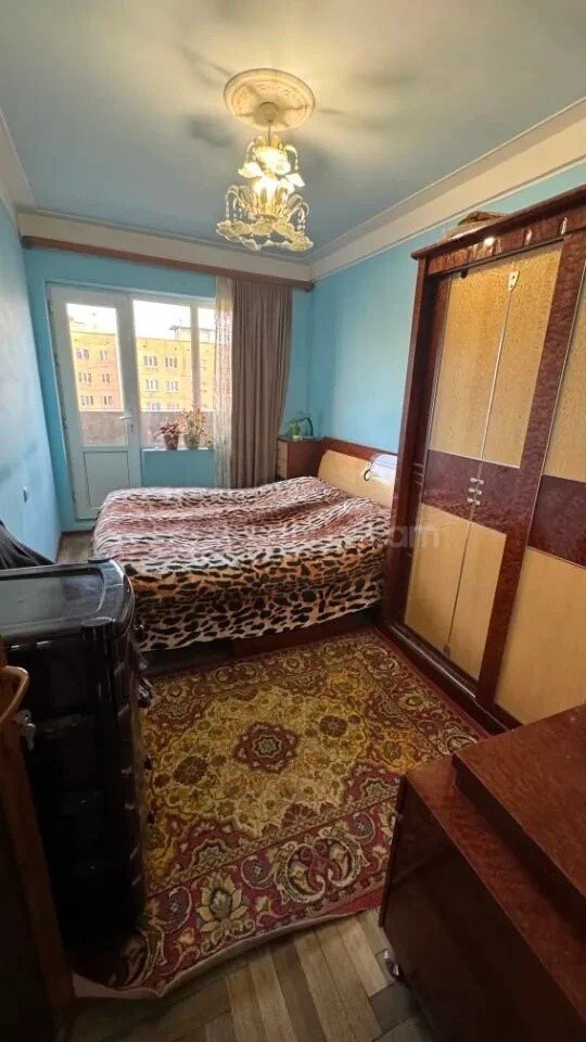 3 Սենյականոց Բնակարան, 75քմ, 8/9 հարկ, Նորմալ Վիճակում