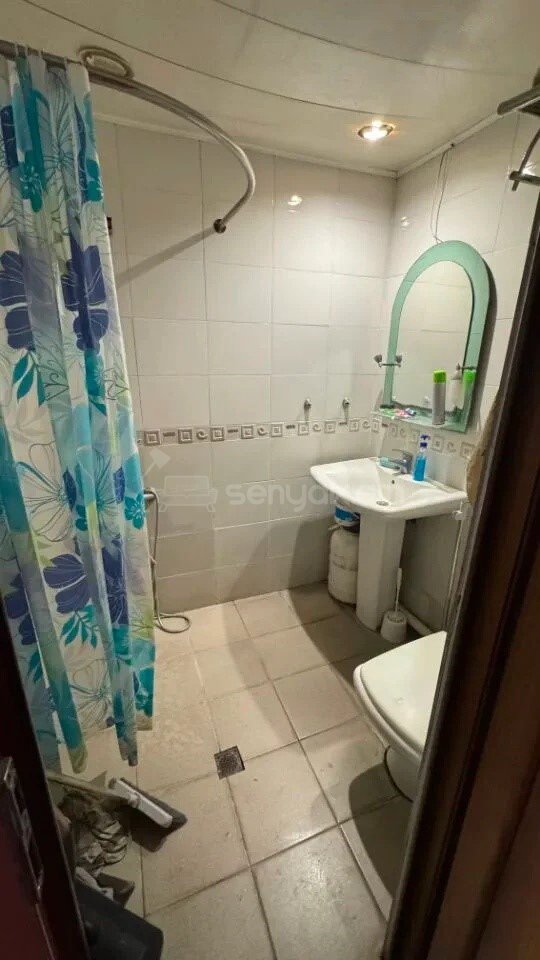 3 Սենյականոց Բնակարան, 75քմ, 8/9 հարկ, Նորմալ Վիճակում