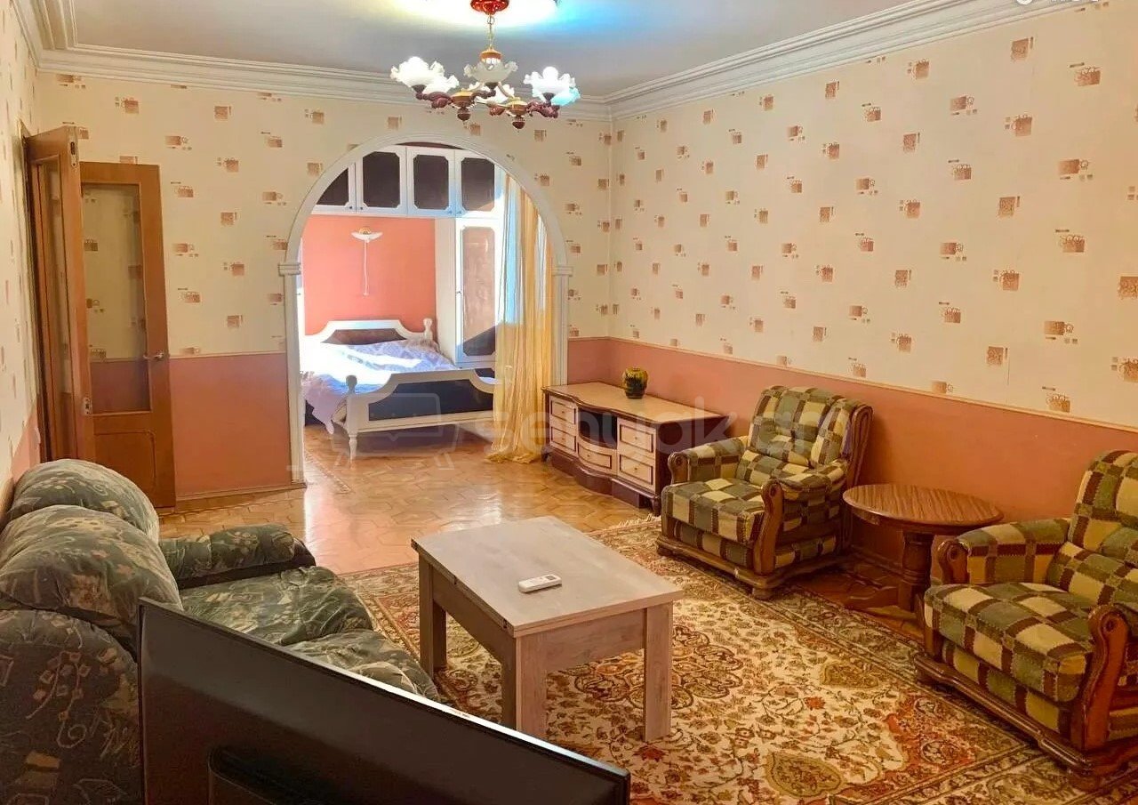 2 Սենյականոց Բնակարան Քարե Շենքում, 46քմ, 4/5 հարկ, Նորմալ Վիճակում