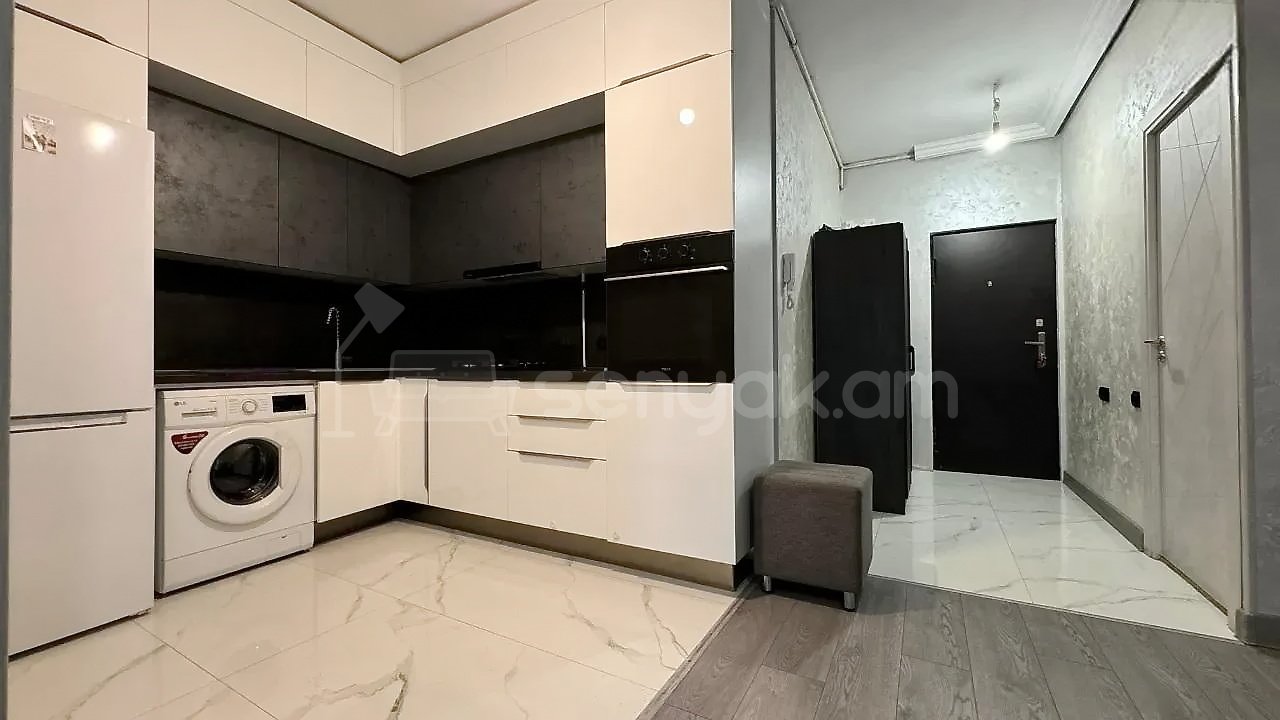 2 Սենյականոց Բնակարան Նորակառույցում, 43քմ, 5/5 հարկ, Կապիտալ Վերանորոգված