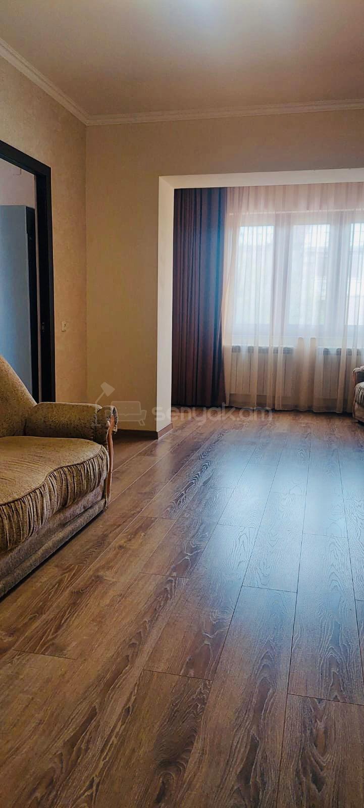 2 Սենյականոց Բնակարան Քարե Շենքում, 58քմ, 4/5 հարկ, Կապիտալ Վերանորոգված, Կահավորված, Արևկող