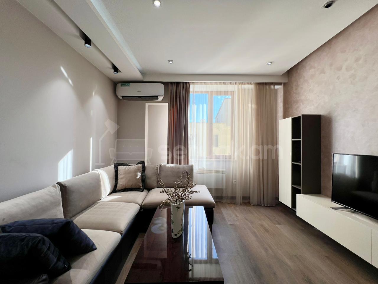 3 Սենյականոց Բնակարան Նորակառույցում, 90քմ, 8/11 հարկ, Դիզայներական Վերանորոգված