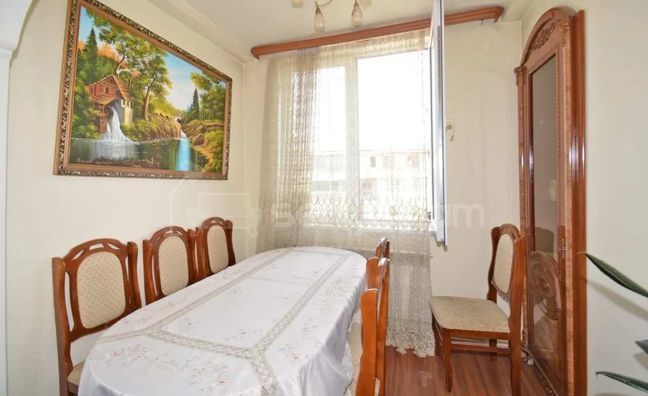 3 Սենյականոց Բնակարան, 74քմ, 4/4 հարկ, Կապիտալ Վերանորոգված