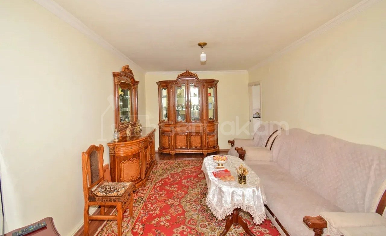 3 Սենյականոց Բնակարան, 74քմ, 4/4 հարկ, Կապիտալ Վերանորոգված