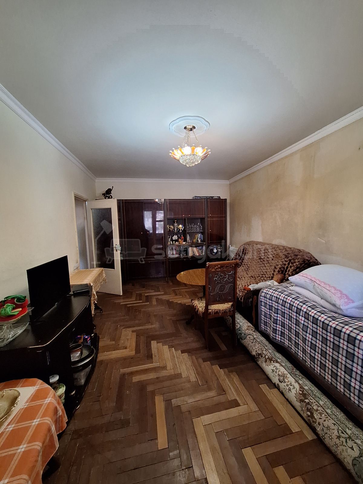 4 Սենյականոց Բնակարան, 94քմ, 1/9 հարկ, Նորմալ Վիճակում
