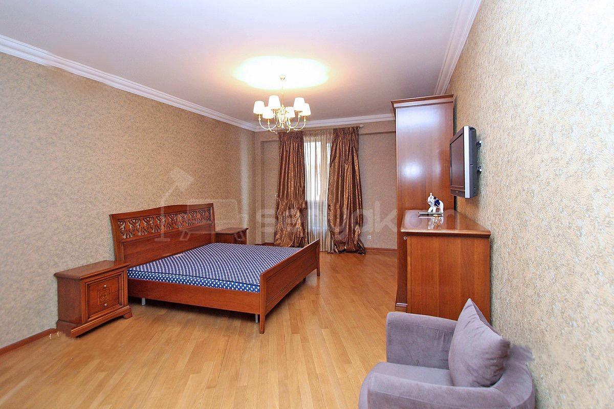 4 Սենյականոց Բնակարան Նորակառույցում, 160քմ, 4/10 հարկ, Կապիտալ Վերանորոգված