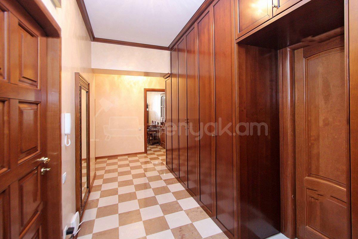 4 Սենյականոց Բնակարան Նորակառույցում, 160քմ, 4/10 հարկ, Կապիտալ Վերանորոգված